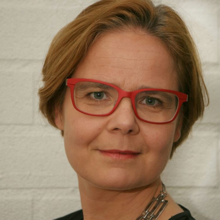 Esther Bevers